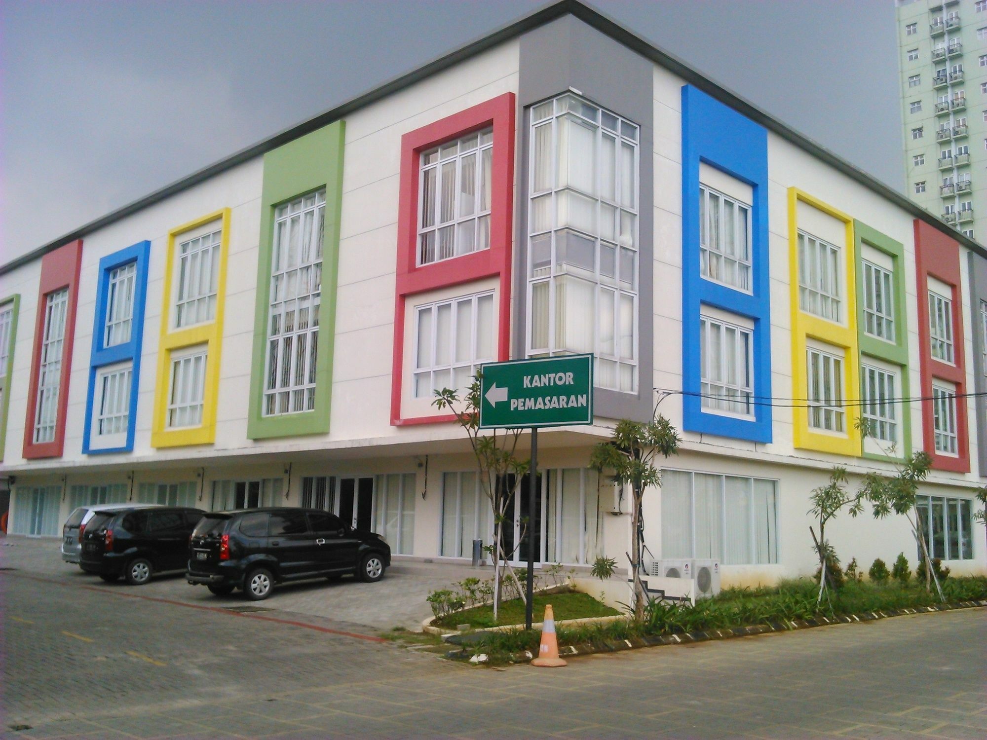 The Suites Metro Apartment - Putri Μπαντούνγκ Εξωτερικό φωτογραφία