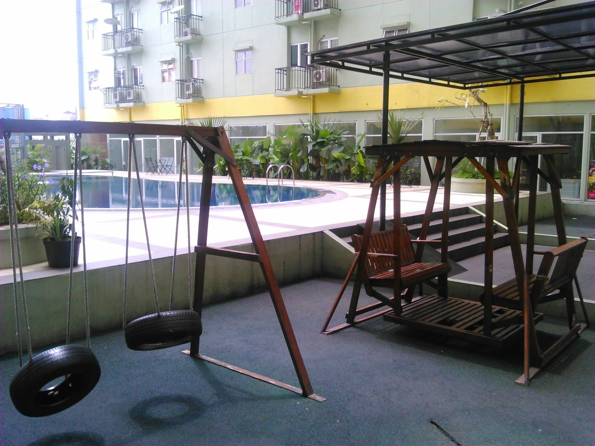 The Suites Metro Apartment - Putri Μπαντούνγκ Εξωτερικό φωτογραφία