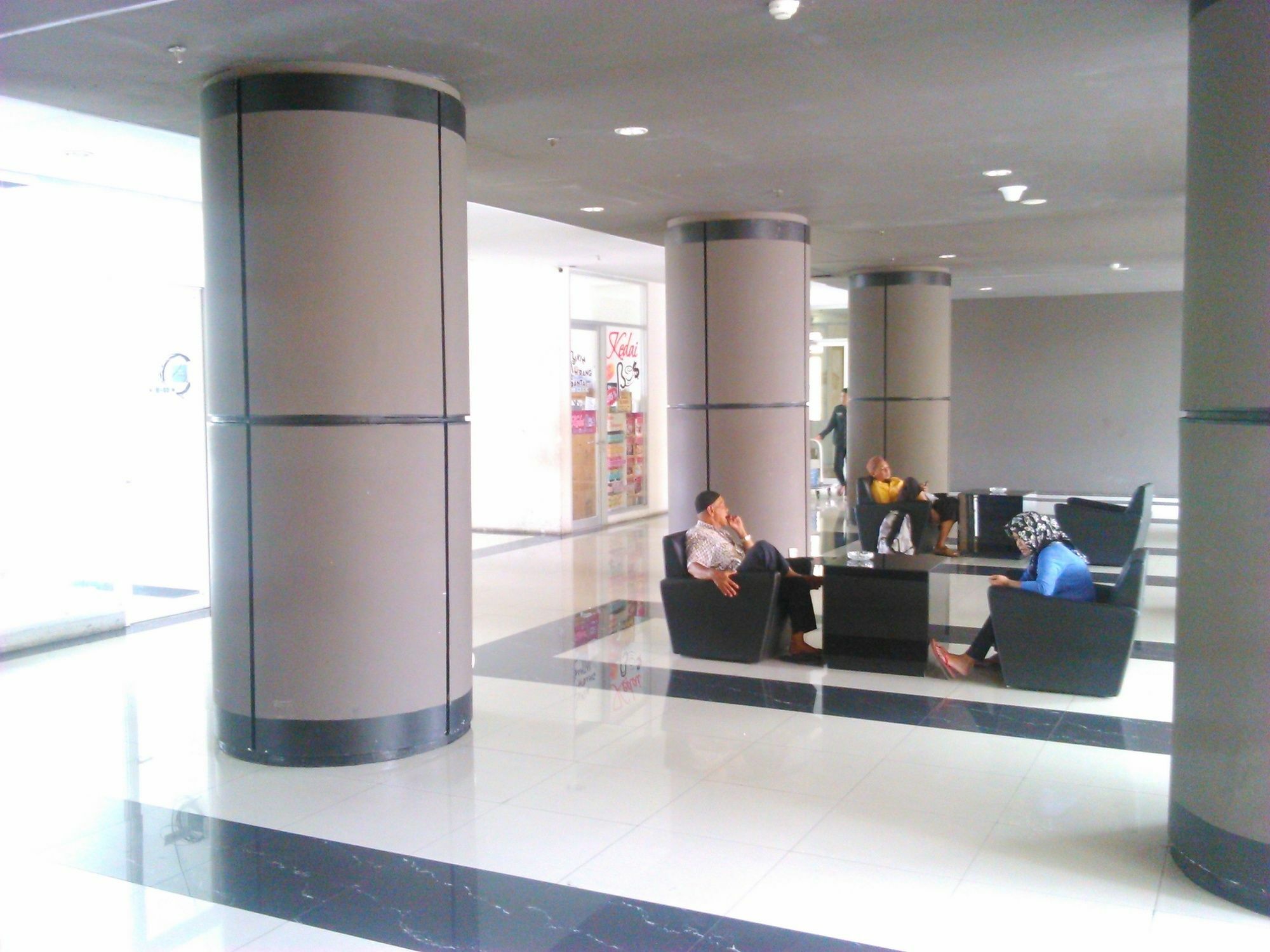 The Suites Metro Apartment - Putri Μπαντούνγκ Εξωτερικό φωτογραφία