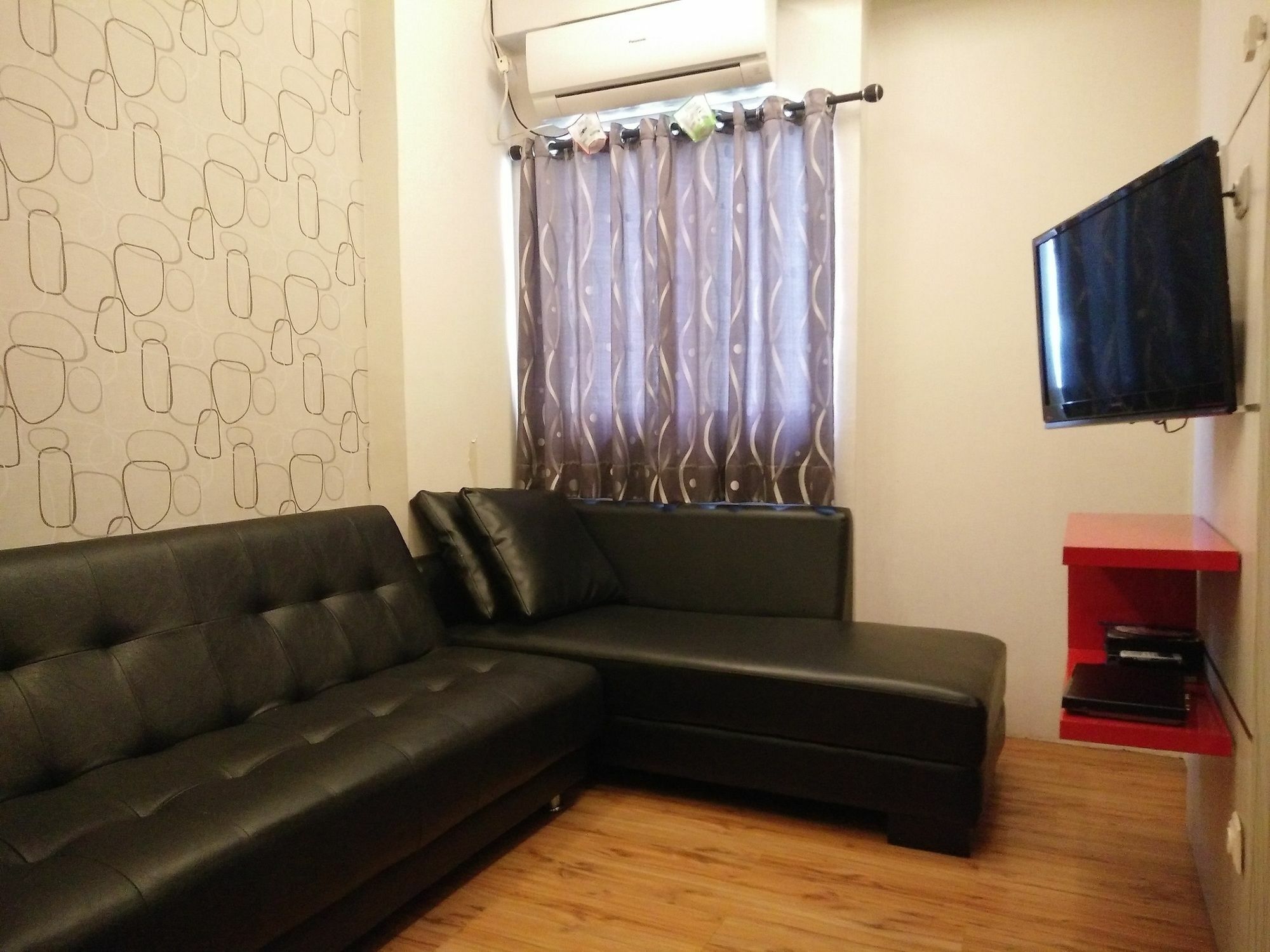 The Suites Metro Apartment - Putri Μπαντούνγκ Εξωτερικό φωτογραφία
